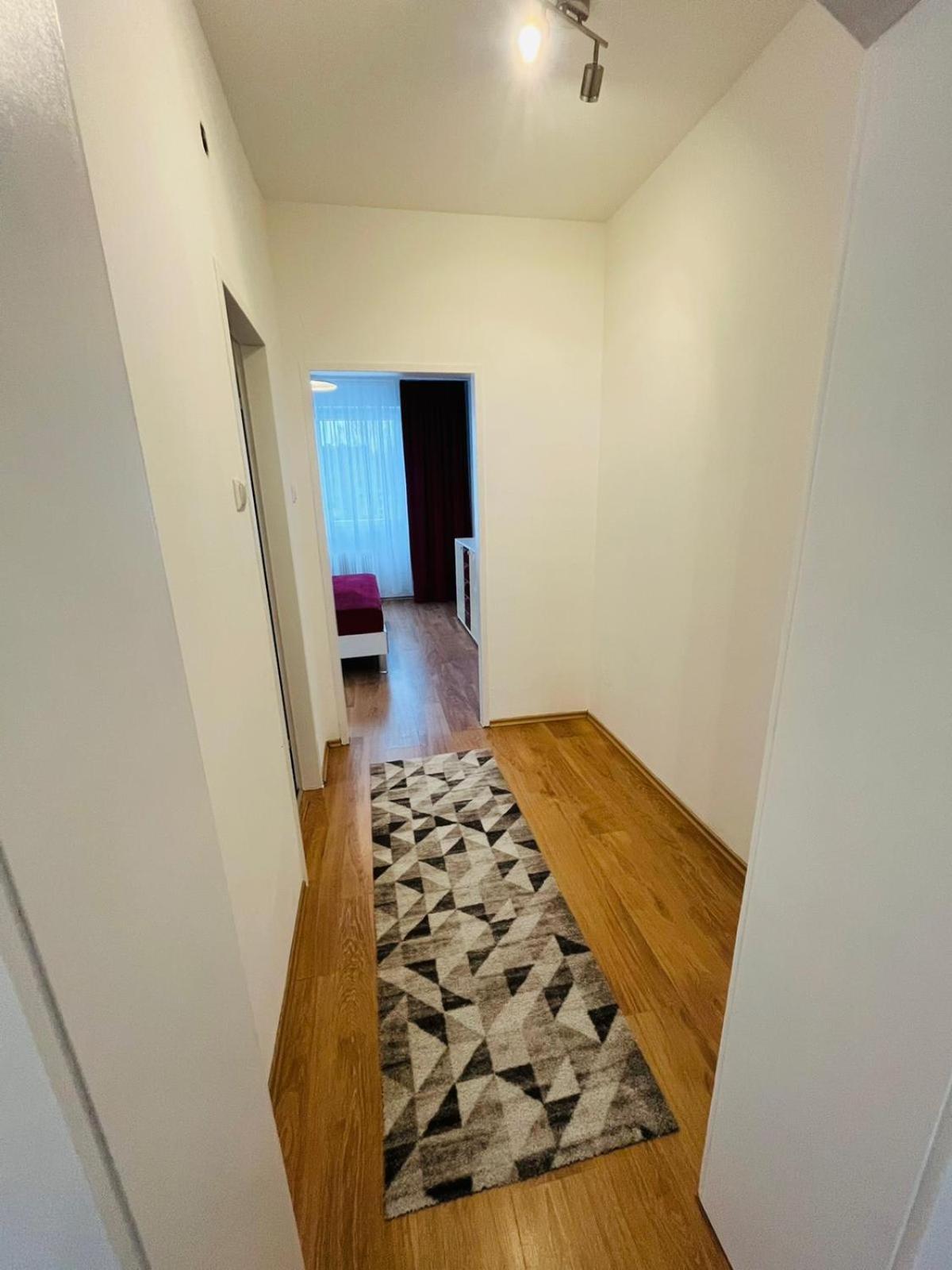 Magnifique Appartment Linz Exterior photo
